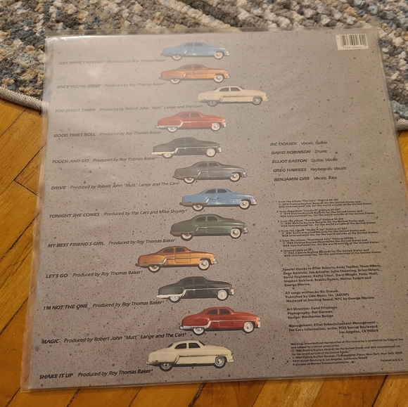 The Cars Greatest Hits vintage vinyl record album.  Pristine condition - Picture 2 of 8